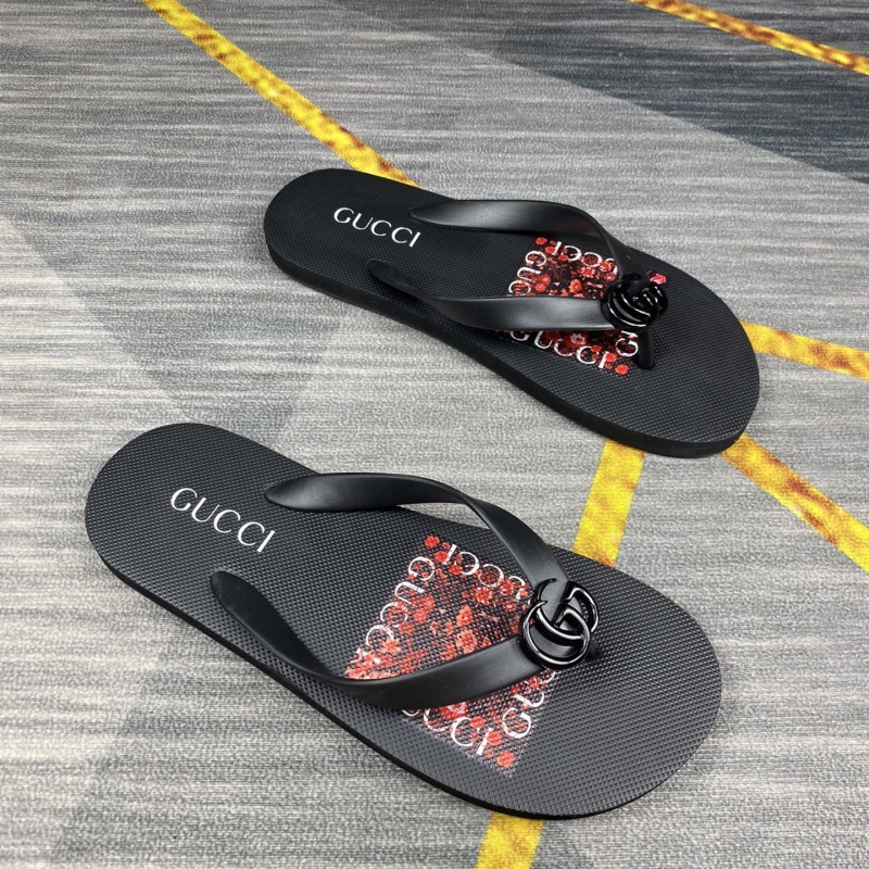 G*u*i slippers